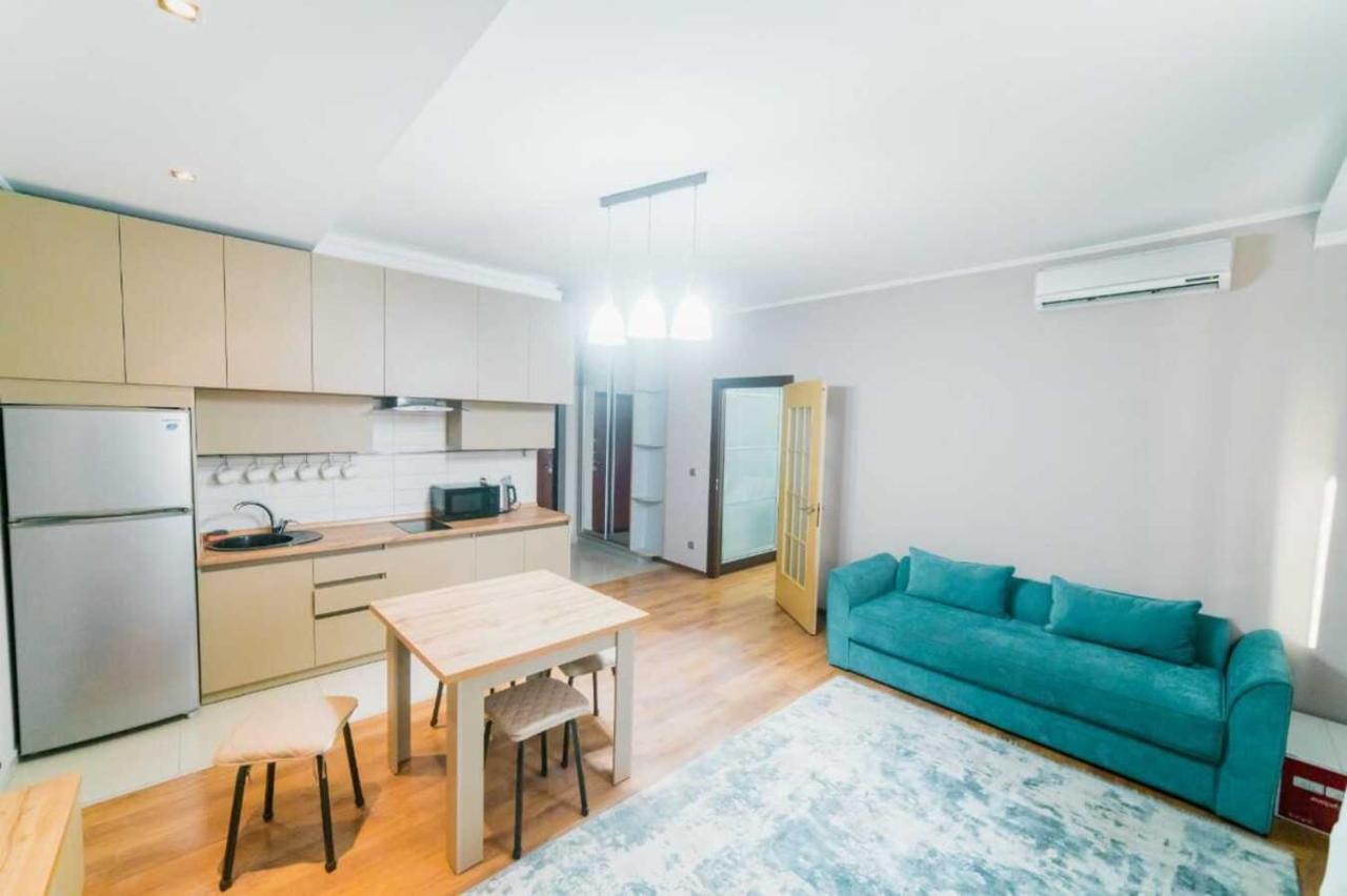 Manica Mega Towers Apartment Almatî Exterior foto