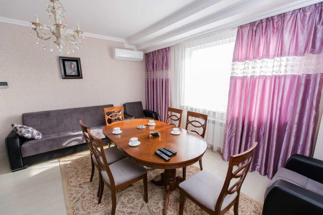 Manica Mega Towers Apartment Almatî Exterior foto